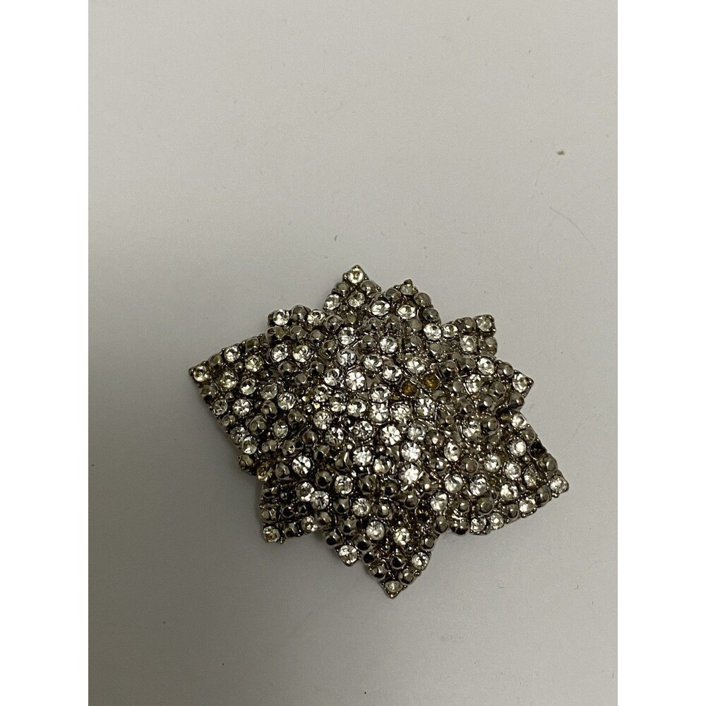 Vintage Clear Rhinestone Domed Star Brooch Pin Silver Tone READ